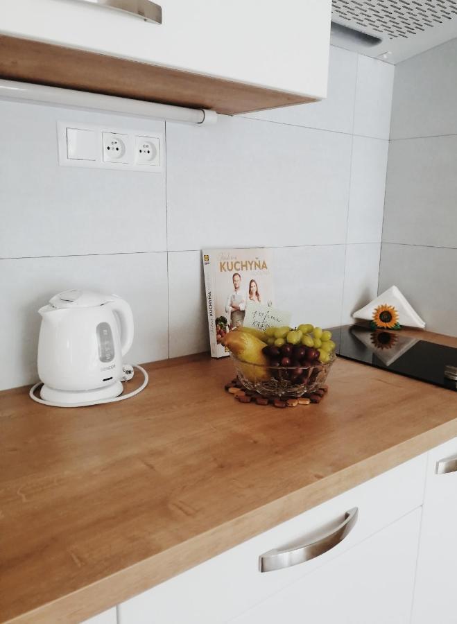 Apartman Pri Parku Sered' Екстер'єр фото